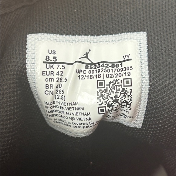 Nike Air Jordan 1 Mid SE Crimson Tint Iconic Sneaker Shoes **Size 8.5** - Picture 10 of 10